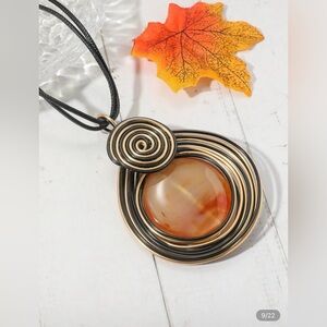 NWT Elegant Gold and Black Swirl Pendant Necklace Handmade 31.5”+3.1”